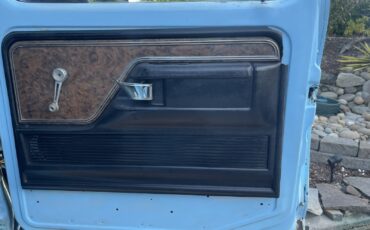 Ford-F-250-1978-23