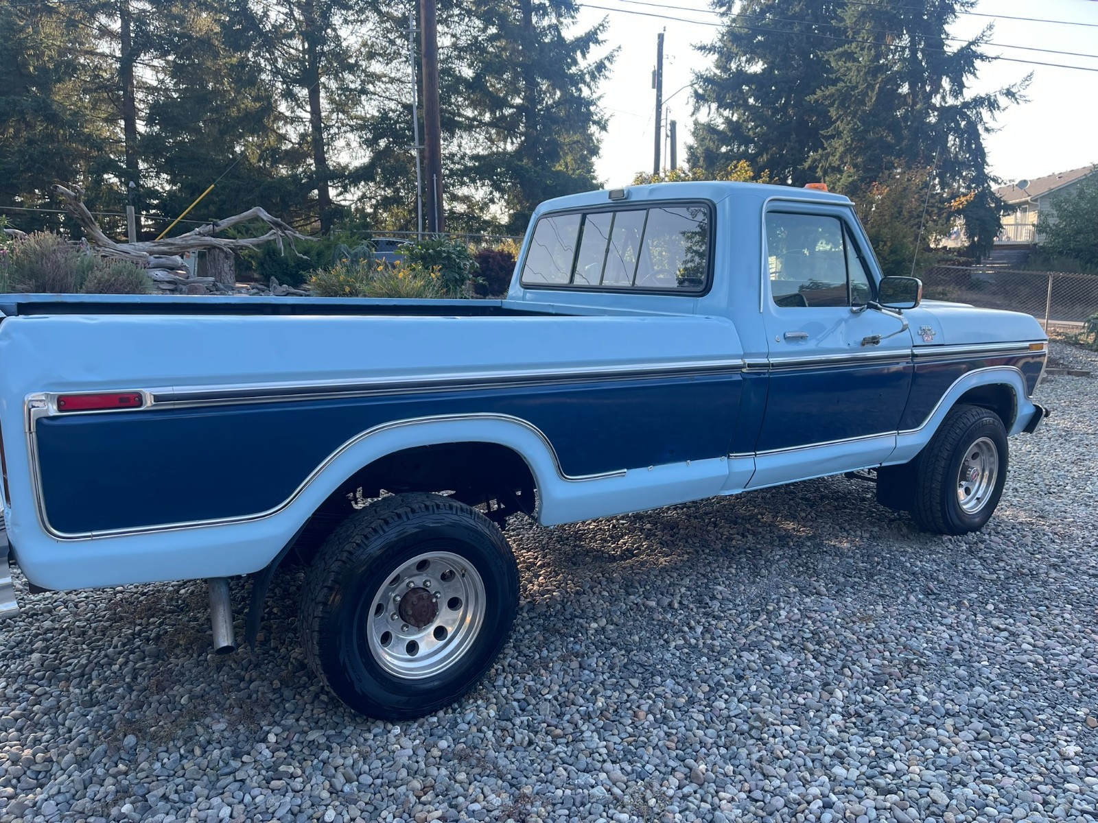 Ford-F-250-1978-4
