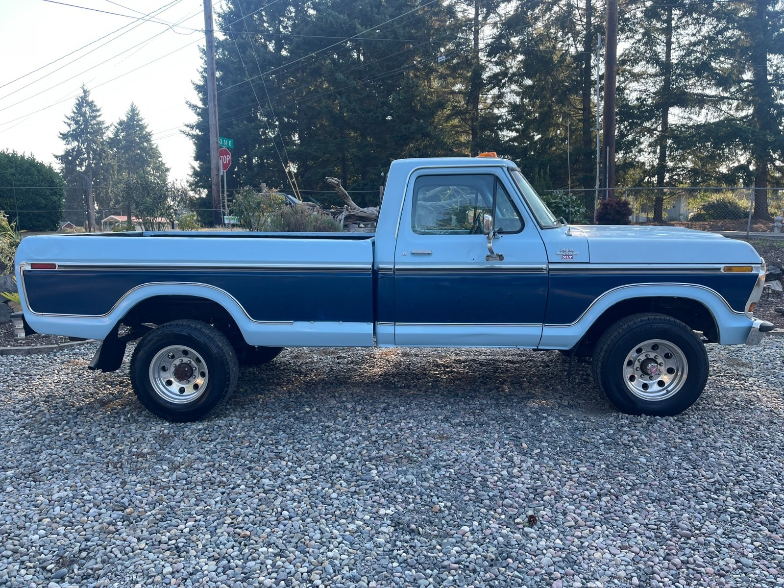 Ford-F-250-1978-5