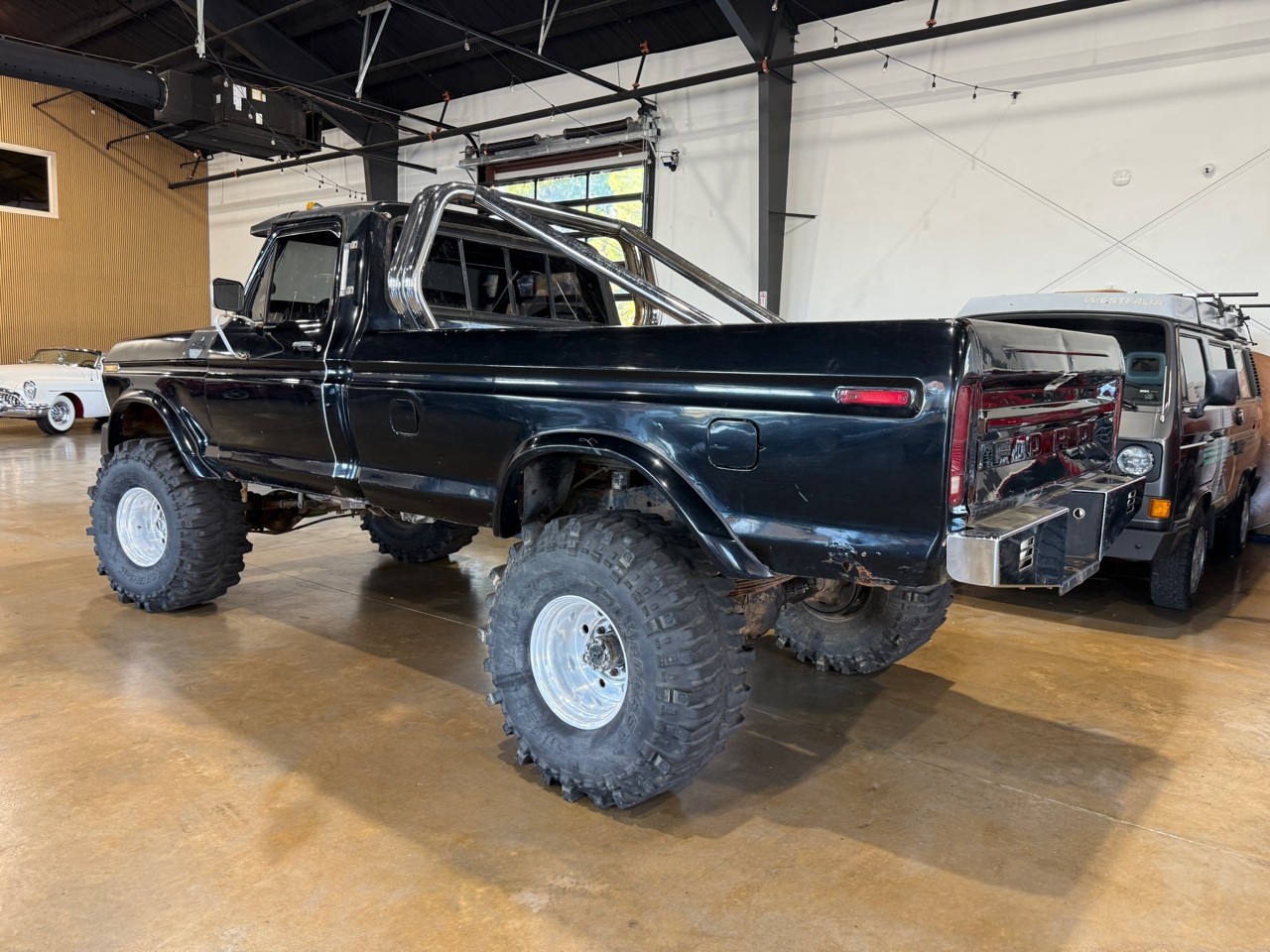 Ford-F-250-1979-Pickup-Truck-9