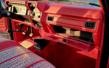 Ford-F-250-1983-Standard-Cab-Pickup-10