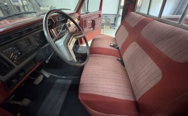 Ford-F-250-1985-17