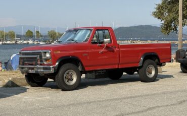 Ford-F-250-1985-8