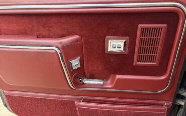 Ford-F-250-1985-Extended-Cab-Pickup-21