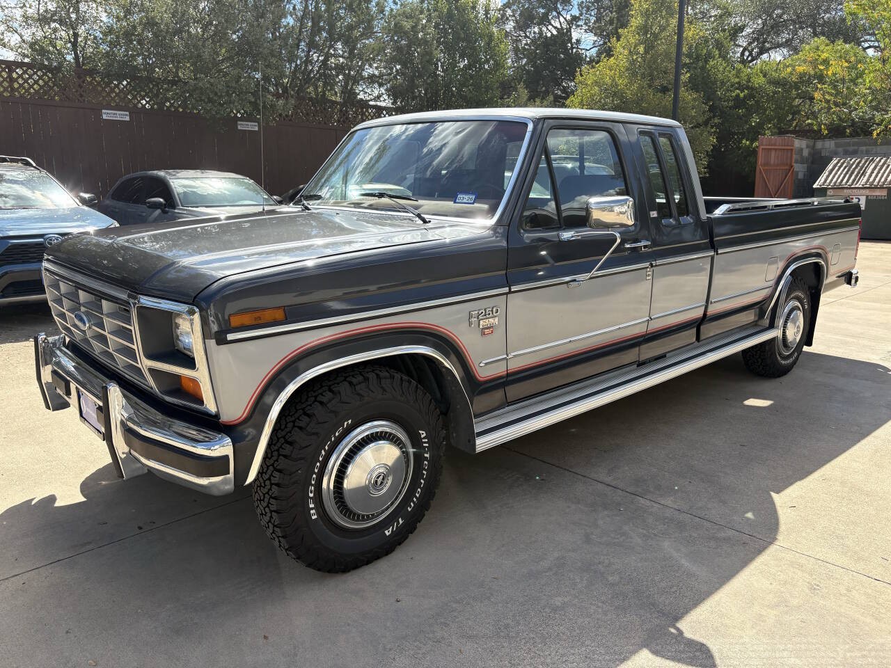 Ford-F-250-1985-Extended-Cab-Pickup-7