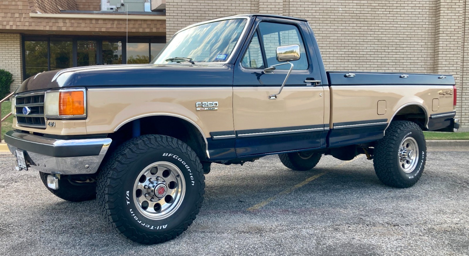 Ford-F-250-1991-Standard-Cab-Pickup-1