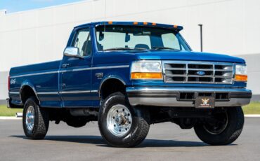 Ford-F-250-1995-Pickup-Truck-1