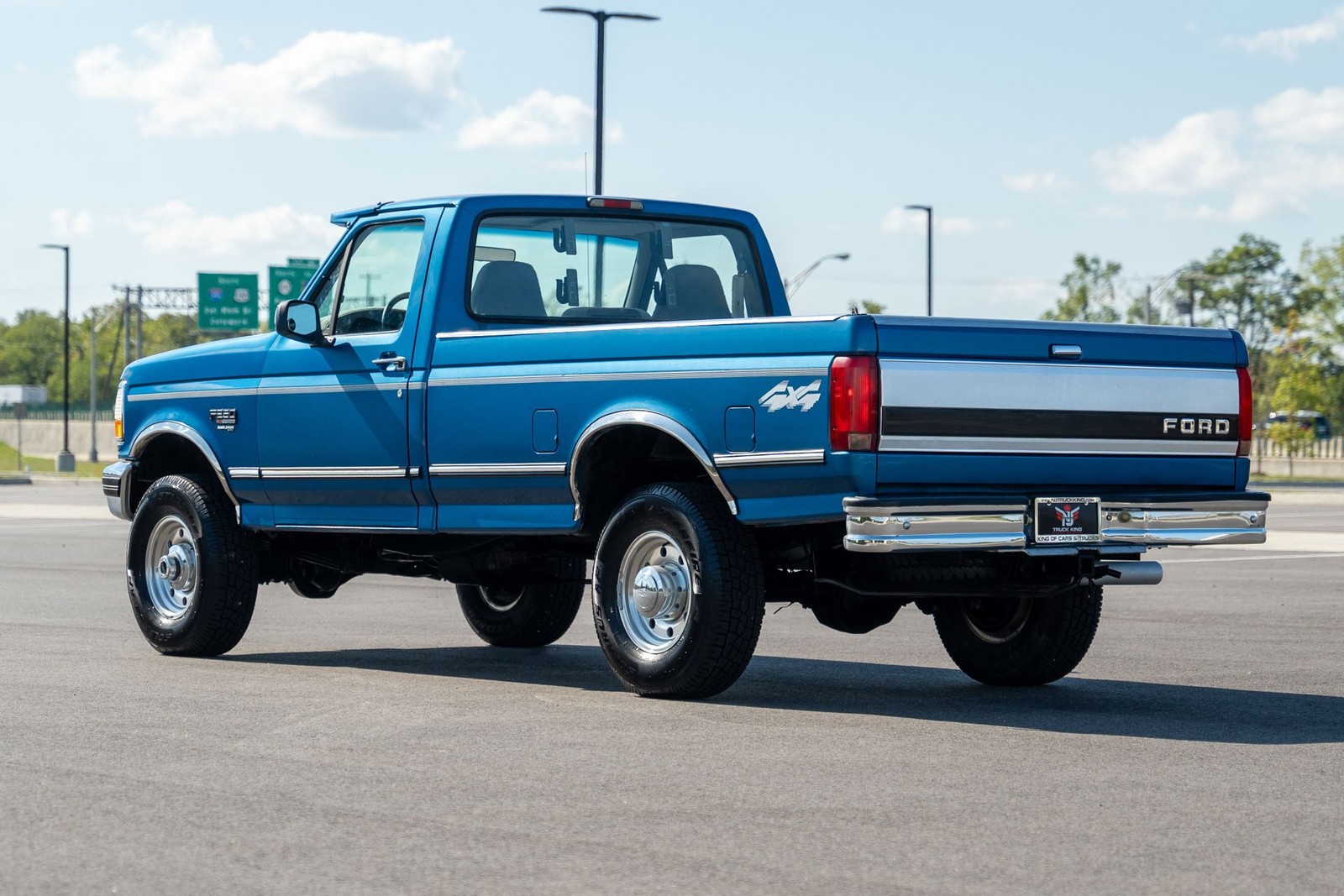 Ford-F-250-1995-Pickup-Truck-13