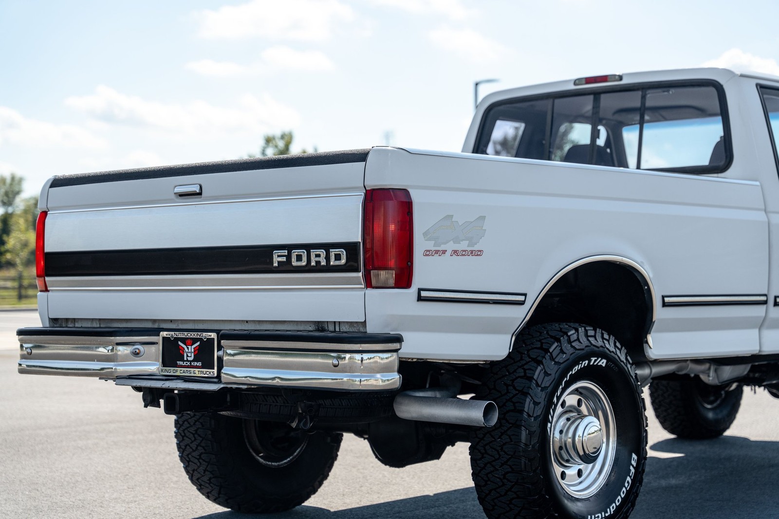 Ford-F-250-1995-Pickup-Truck-14