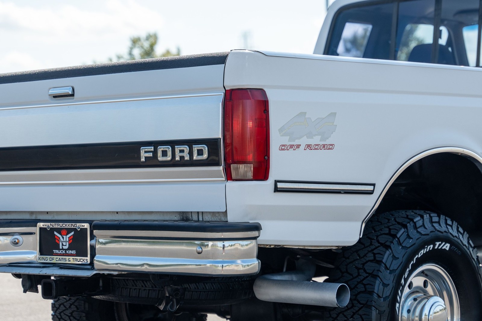 Ford-F-250-1995-Pickup-Truck-15