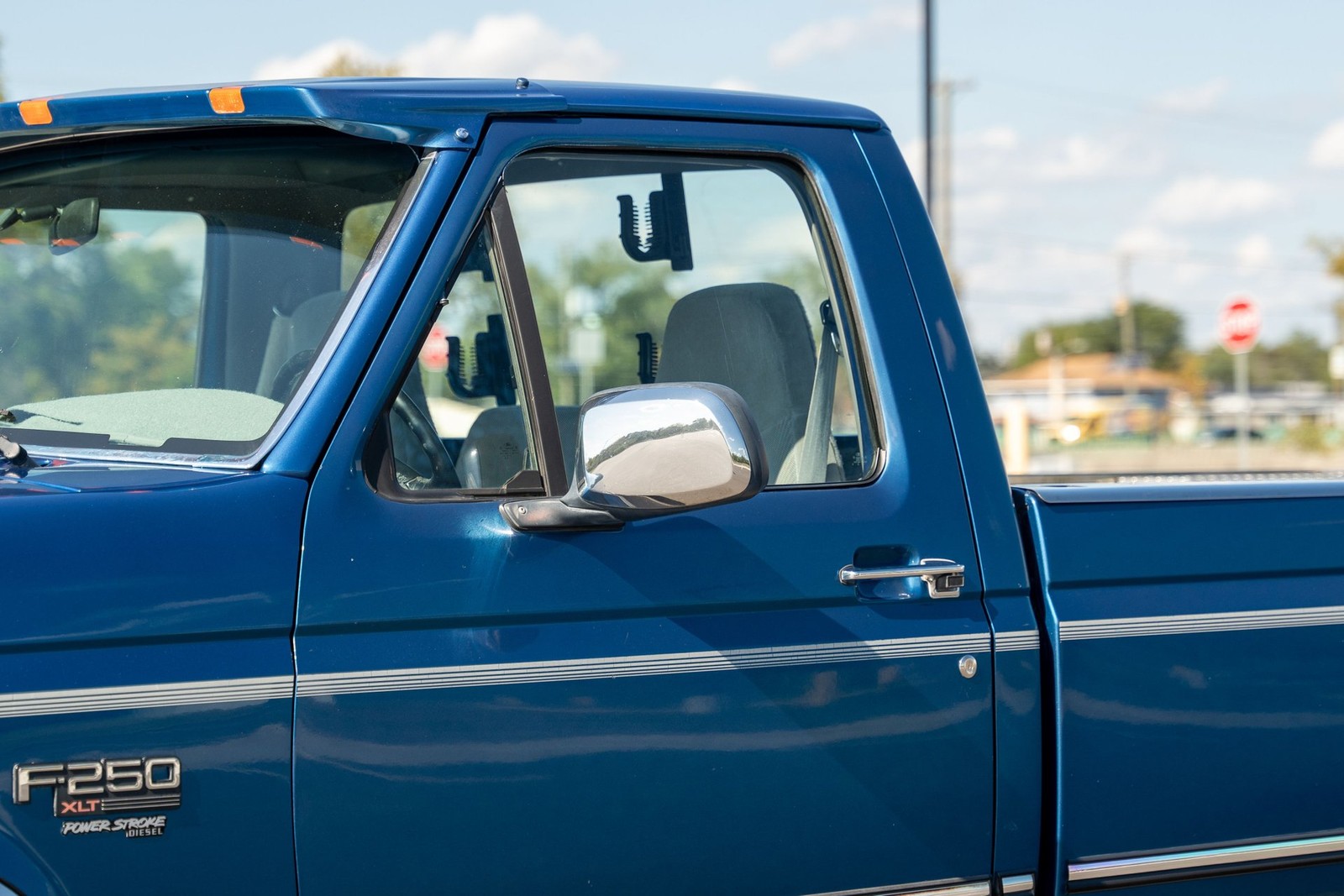 Ford-F-250-1995-Pickup-Truck-16