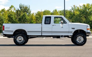 Ford-F-250-1995-Pickup-Truck-24