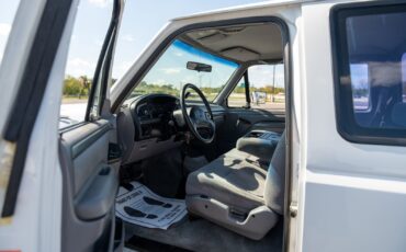 Ford-F-250-1995-Pickup-Truck-25