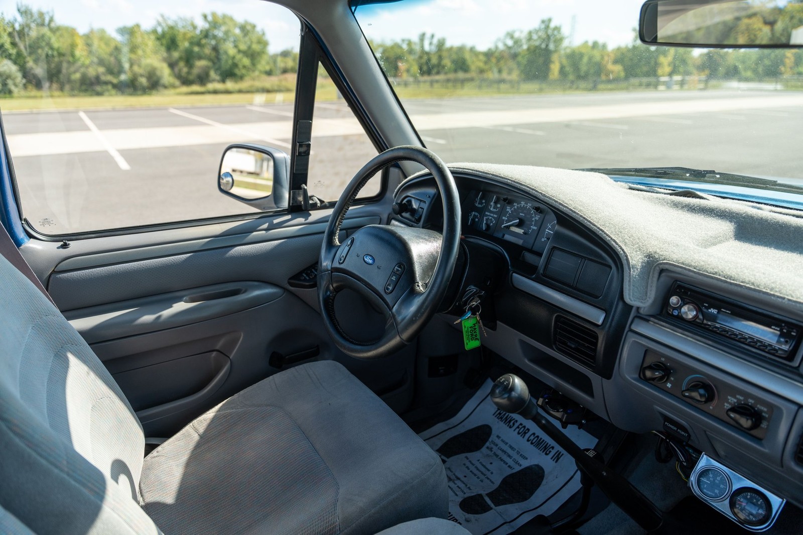 Ford-F-250-1995-Pickup-Truck-34