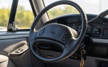 Ford-F-250-1995-Pickup-Truck-37