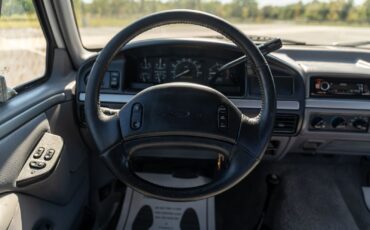 Ford-F-250-1995-Pickup-Truck-38