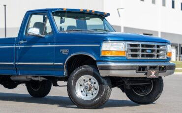 Ford-F-250-1995-Pickup-Truck-4