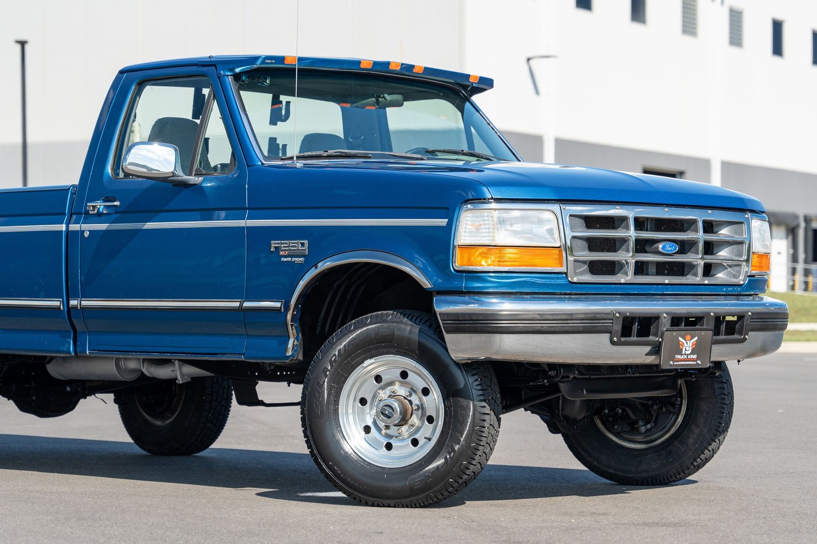Ford-F-250-1995-Pickup-Truck-4