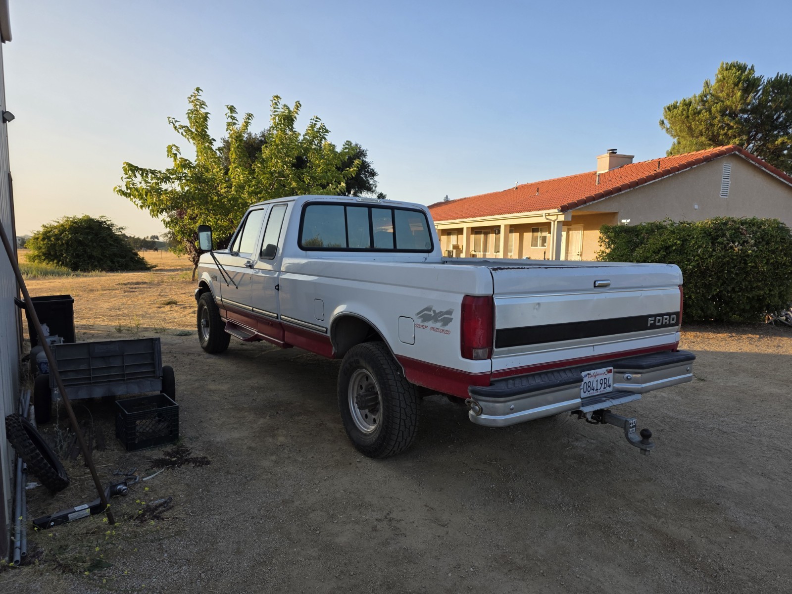 Ford-F-250-1996-Extended-Cab-Pickup-2