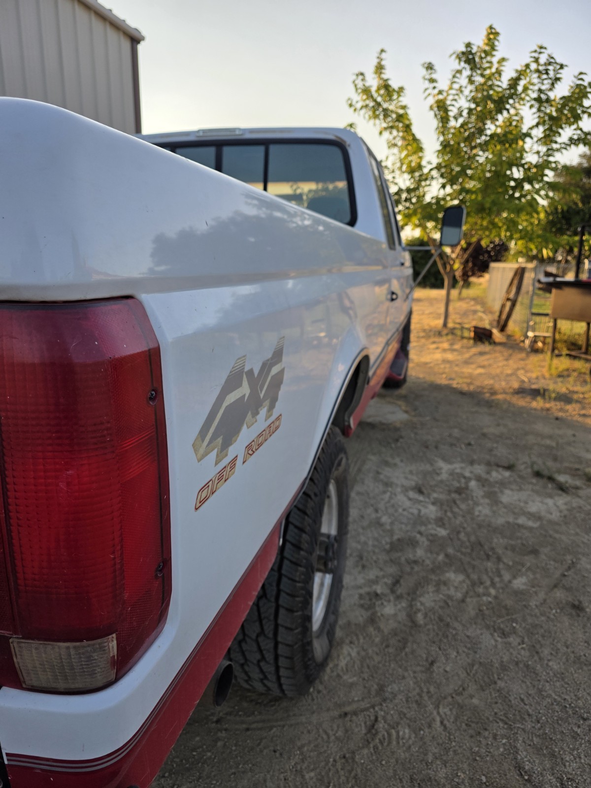 Ford-F-250-1996-Extended-Cab-Pickup-5