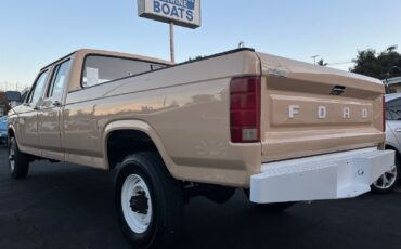 Ford-F-350-1984-3