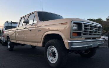 Ford-F-350-1984
