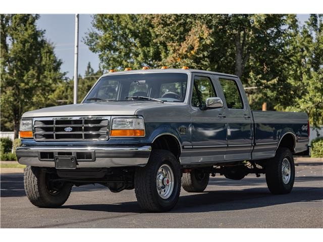 Ford-F-350-1994-Crew-Cab-Pickup-2