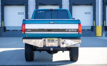Ford-F-350-1994-Pickup-Truck-12