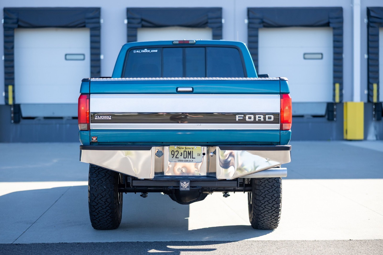 Ford-F-350-1994-Pickup-Truck-12