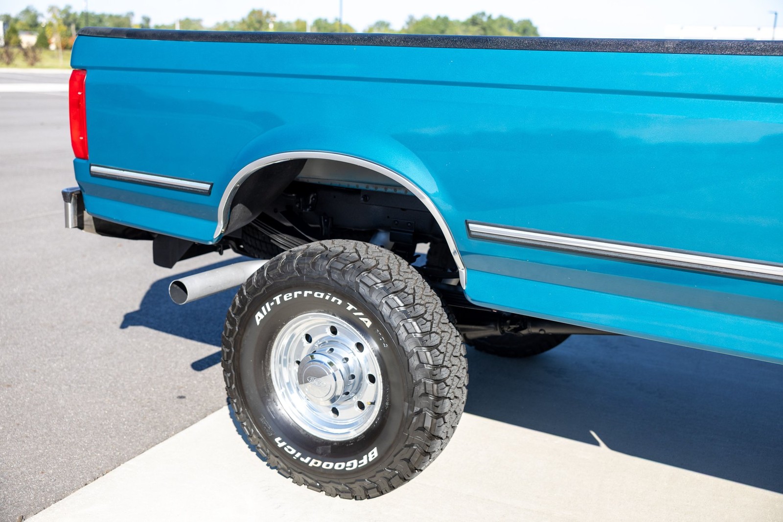 Ford-F-350-1994-Pickup-Truck-29