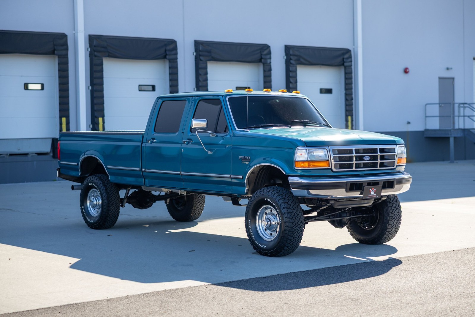 Ford-F-350-1994-Pickup-Truck-4