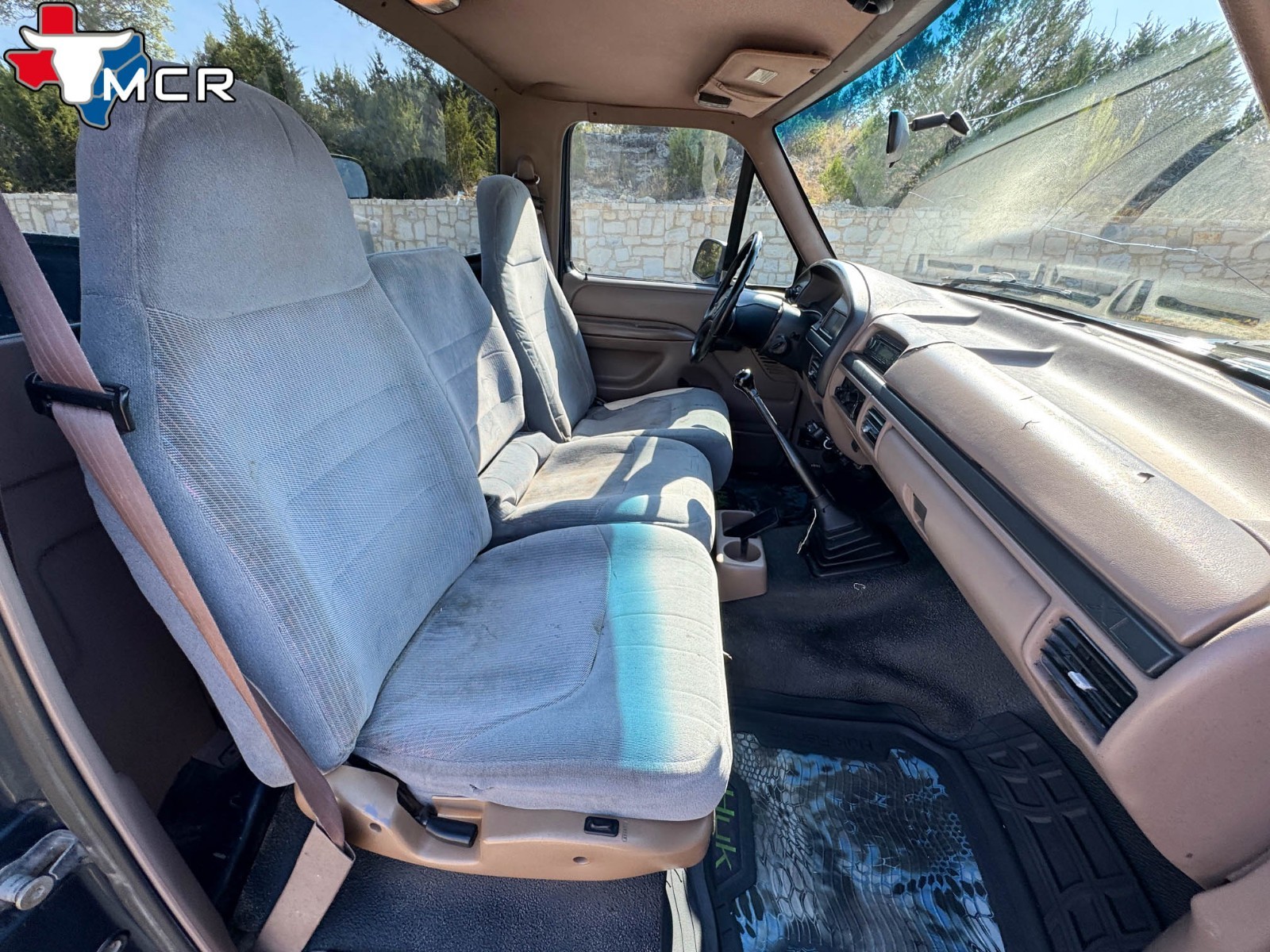 Ford-F-350-1996-Standard-Cab-Pickup-15