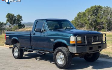 Ford-F-350-1996-Standard-Cab-Pickup-2