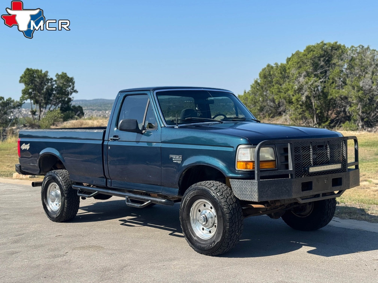 Ford-F-350-1996-Standard-Cab-Pickup-2