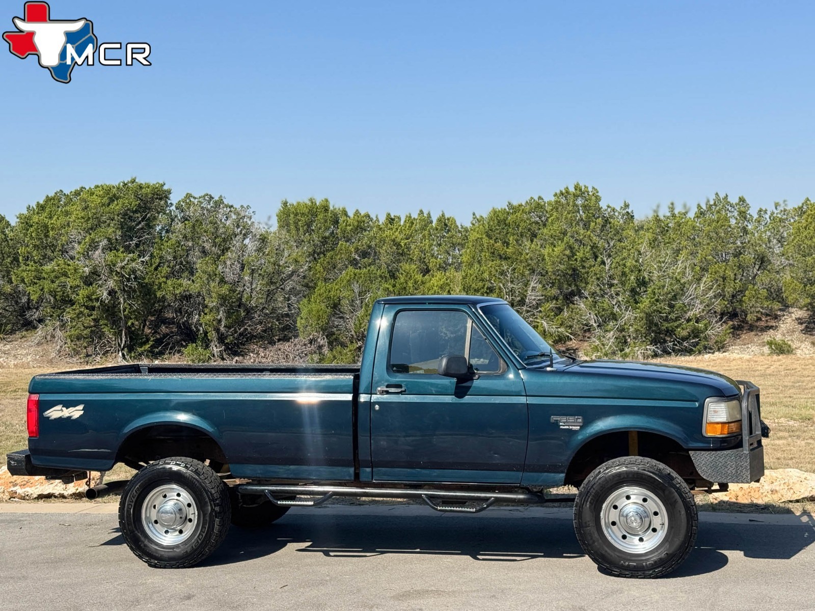 Ford-F-350-1996-Standard-Cab-Pickup-4