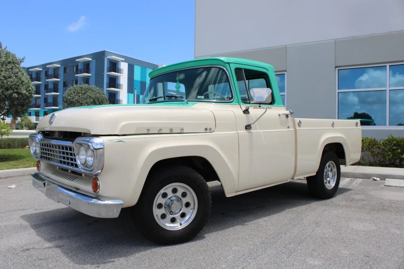 Ford-F-series-1958-Cream-And-Teal-Cream-And-Teal-6