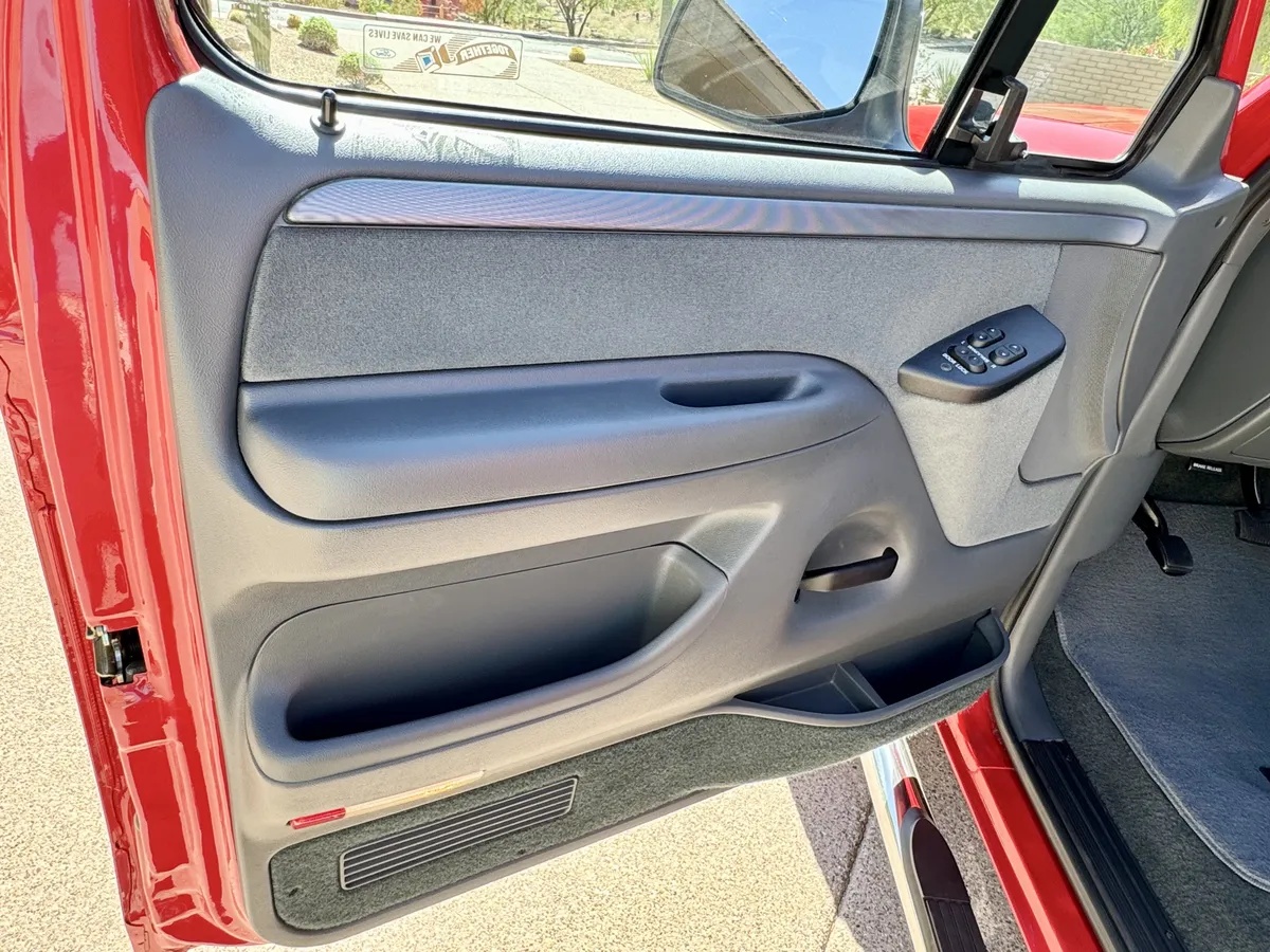 Ford-F-series-1993-Red-Grey-19