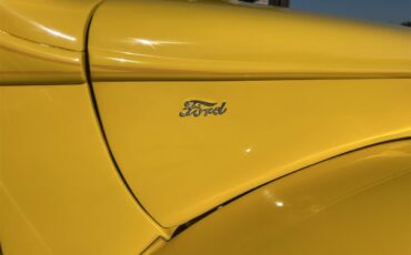 Ford-F1-1940-Yellow-Grey-18