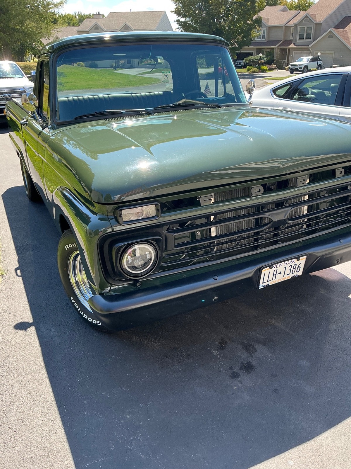 Ford-F100-1966-25