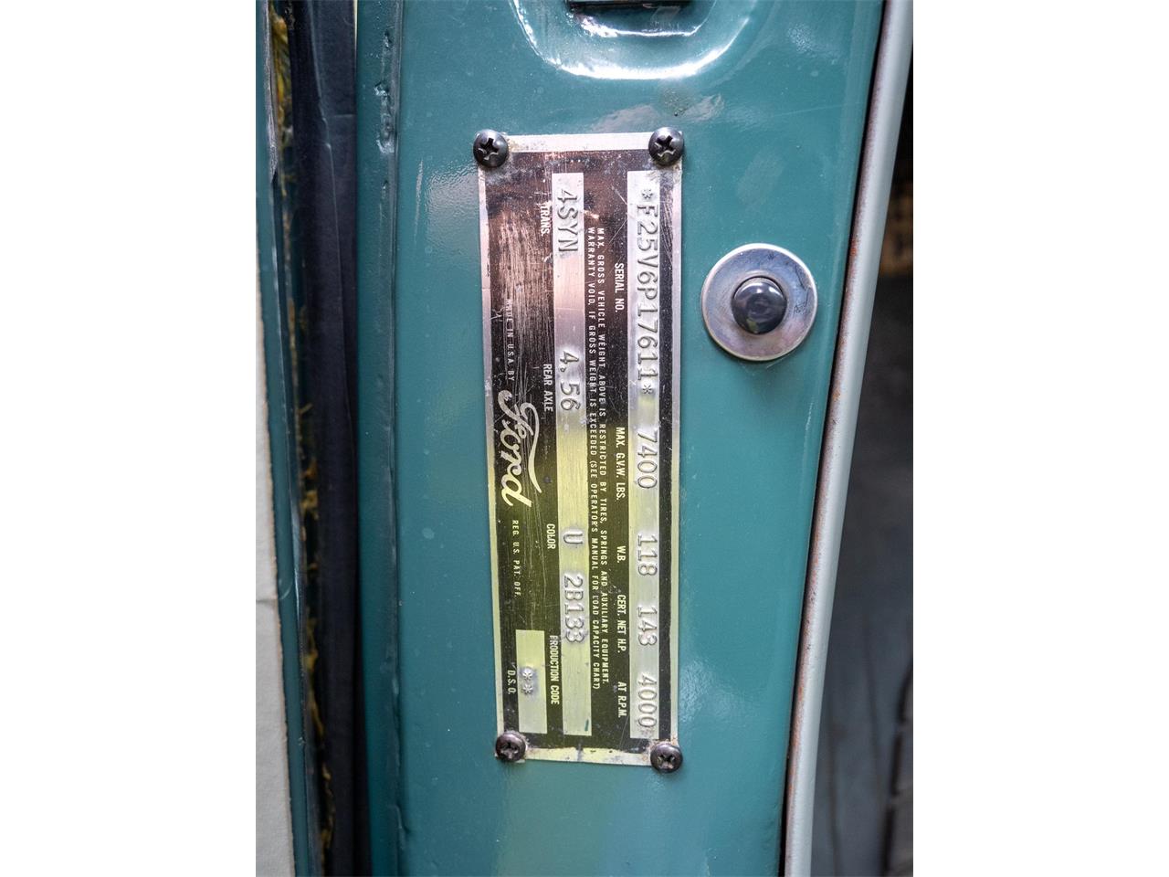 Ford-F250-1956-Green-Tan-33