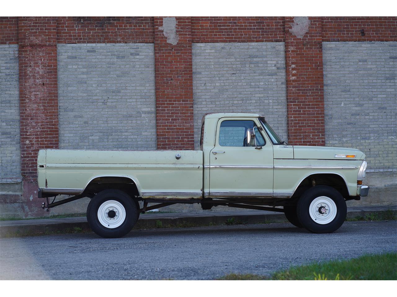 Ford-F250-1970-New-Lime-New-LimeBlack-10