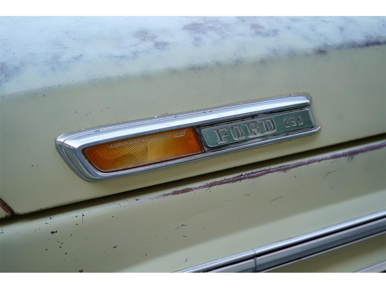Ford-F250-1970-New-Lime-New-LimeBlack-21