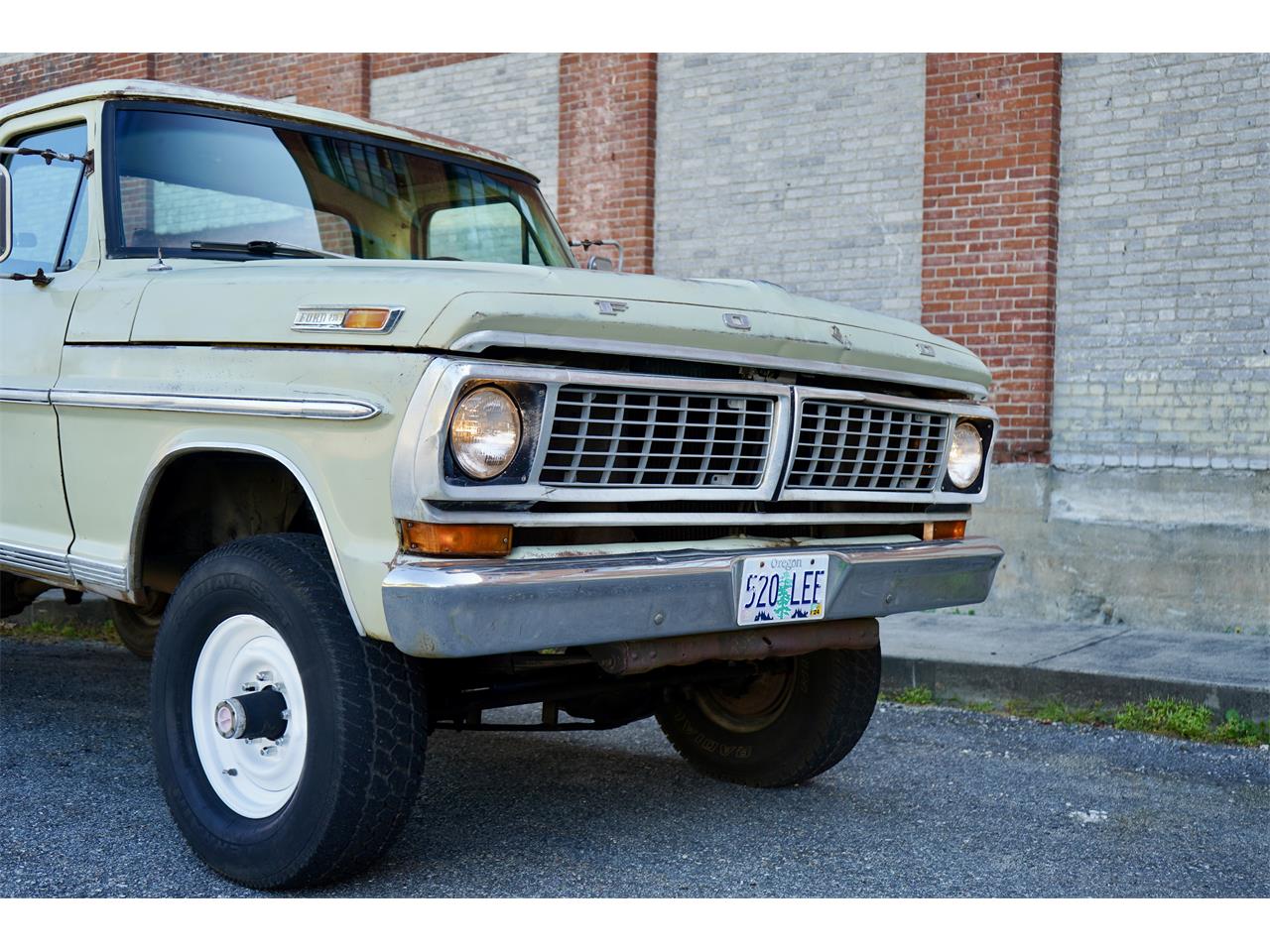 Ford-F250-1970-New-Lime-New-LimeBlack-24