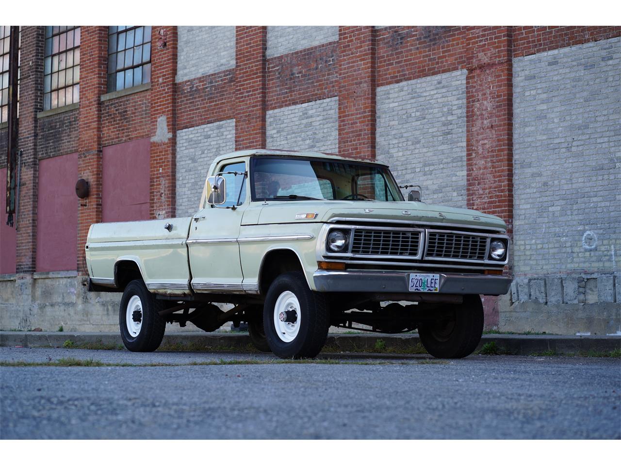 Ford-F250-1970-New-Lime-New-LimeBlack-7