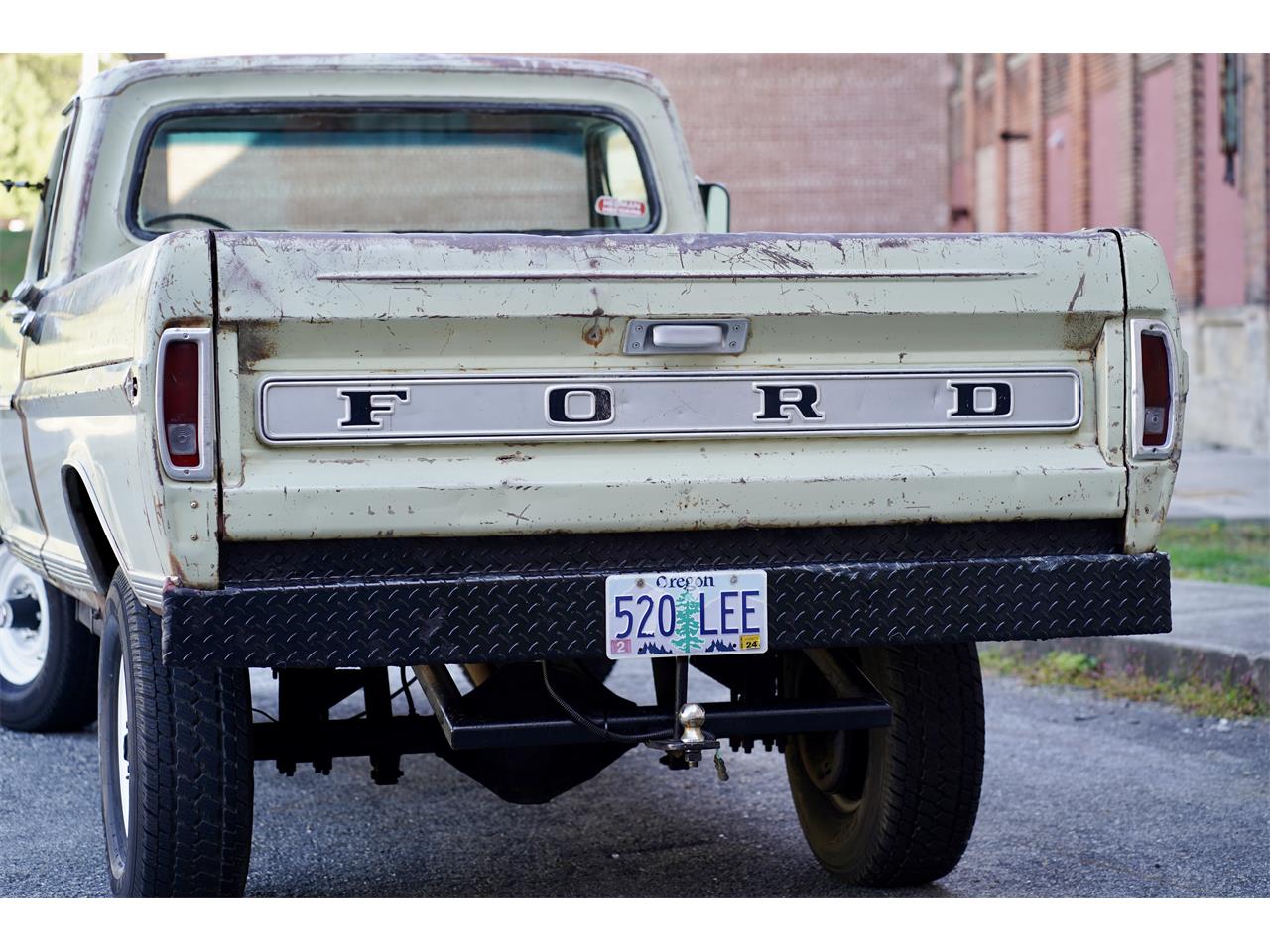Ford-F250-1970-New-Lime-New-LimeBlack-9