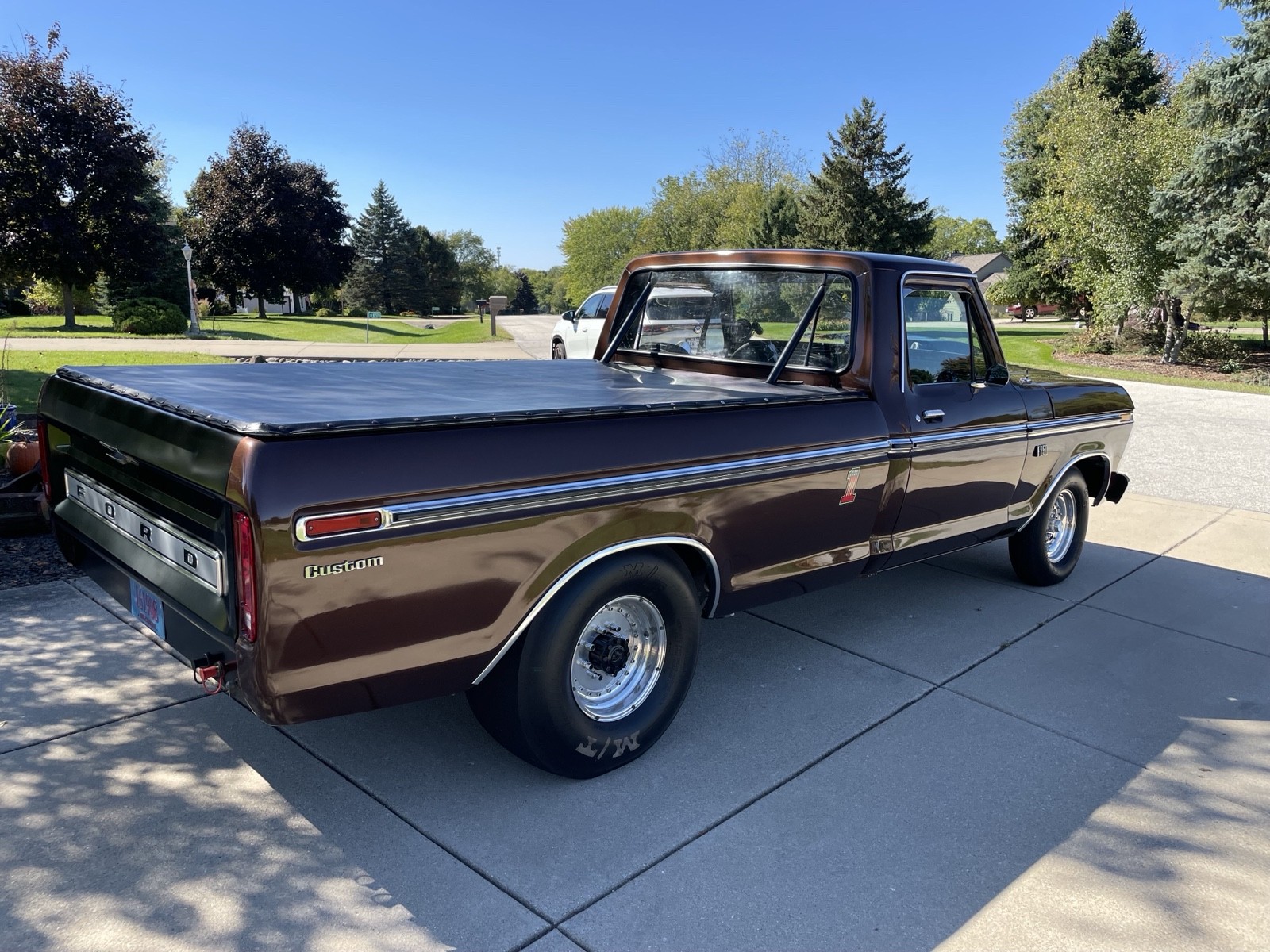 Ford-F250-1976-3