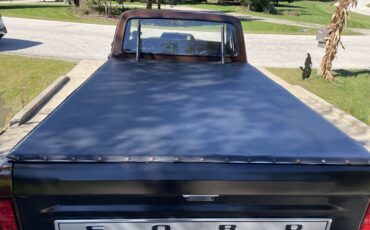 Ford-F250-1976-5