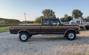 Ford-F250-1978-11