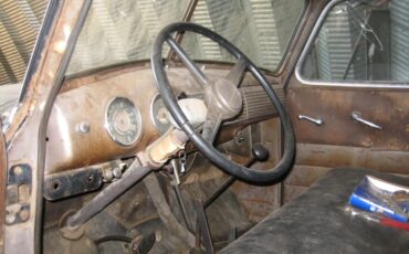 Ford-F5-1948-2