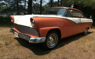 Ford Fairlane 1956